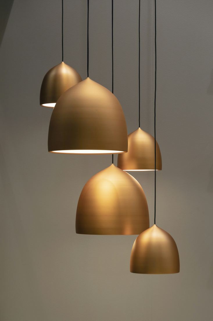 Lampade a sospensione in ottone di diverse altezze